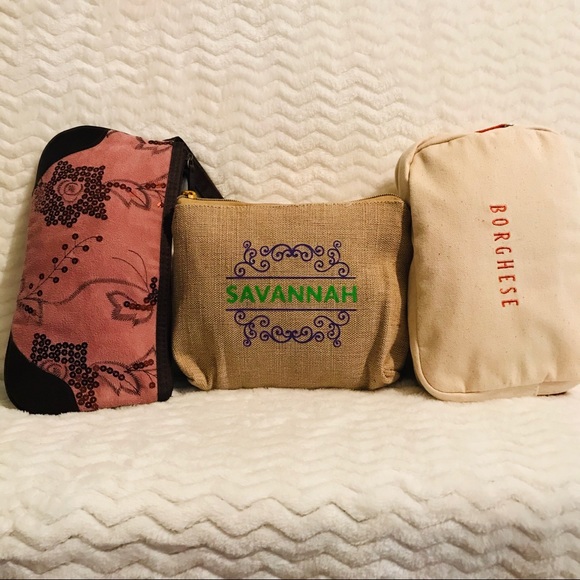 Avon Bags Set Of 3 Cosmetic Travel Bags Nwot Poshmark